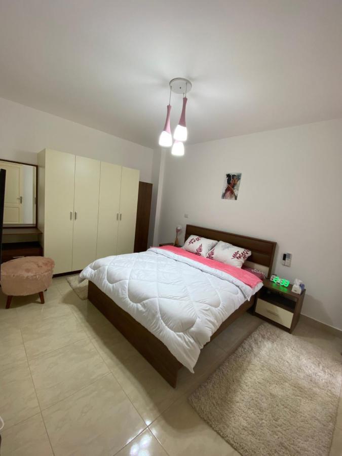 Madinaty Well-Furnished 3- Bedroom Apartment - شقة فندقيه للايجار مدينتي Madinat ash Shuruq Exterior photo